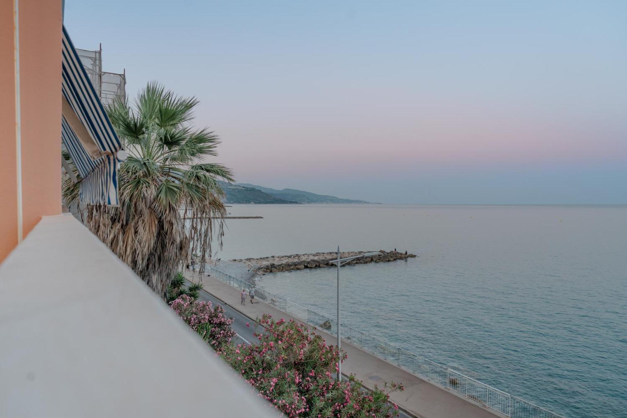 Le Pamela Menton Front De Mer Exterior foto